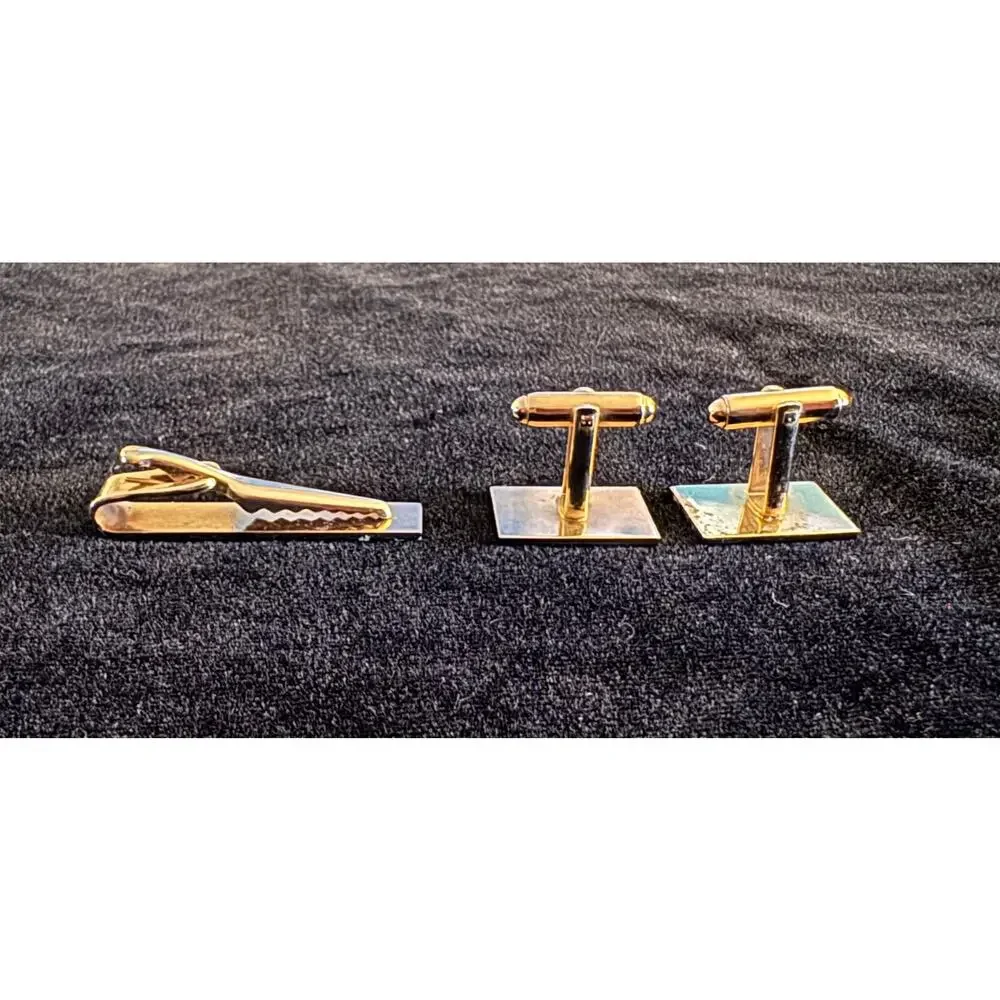 Vintage Set of Men's Accessories Cufflinks and Tie Bar Clip